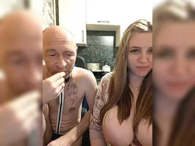 Entra en el chat con el modelo Innokentiy449 Innokentiy449