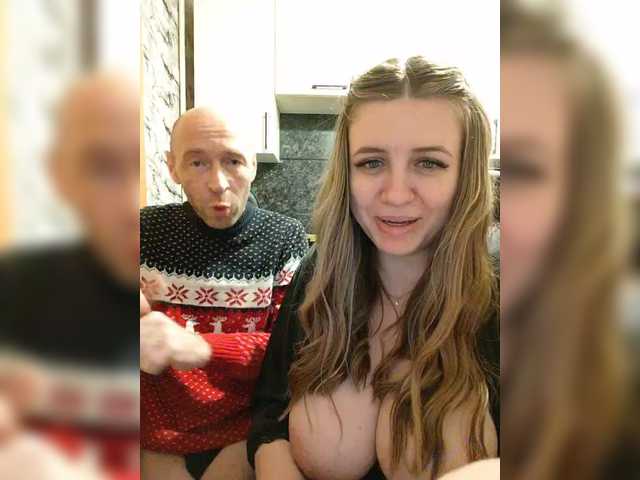 Entrez le videochat erotique avec le
modèle Innokentiy449 Innokentiy449