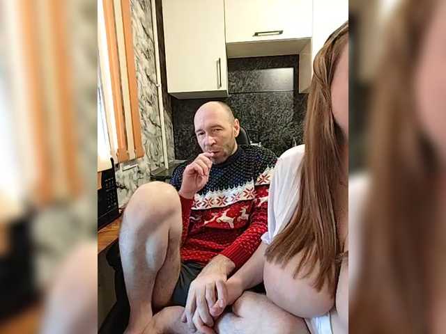 Accedi alla chat con il nickname Innokentiy449 Innokentiy449