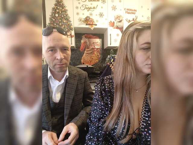 Entra en el chat con el modelo Innokentiy449 Innokentiy449