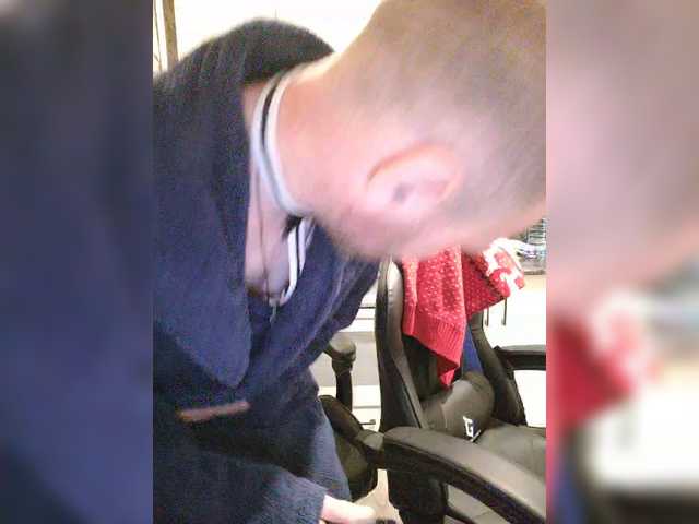 Gratis Live Sexcam mit Innokentiy449 Innokentiy449