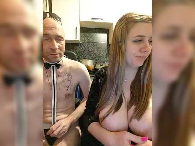 Entrez le videochat erotique avec le
modèle Innokentiy449 Innokentiy449