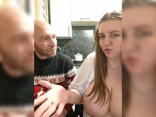 Entrez le videochat erotique avec le
modèle Innokentiy449 Innokentiy449