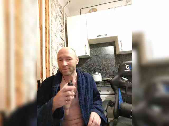 Innokentiy449 webcam