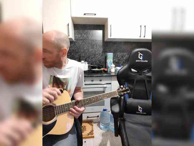 Innokentiy449 webcam