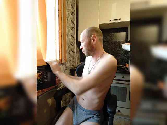 Innokentiy449 webcam