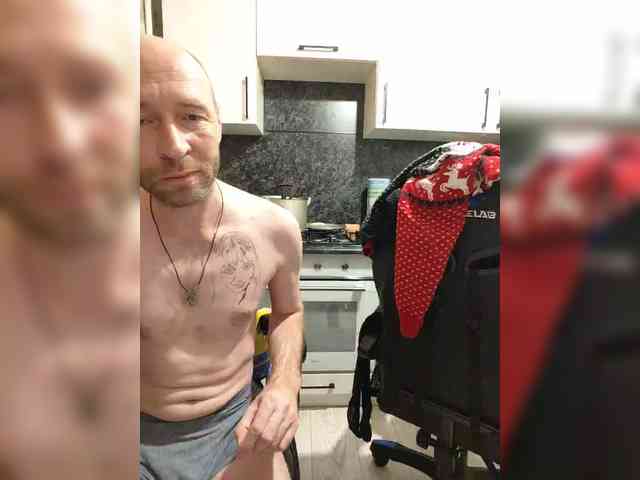 Innokentiy449 webcam