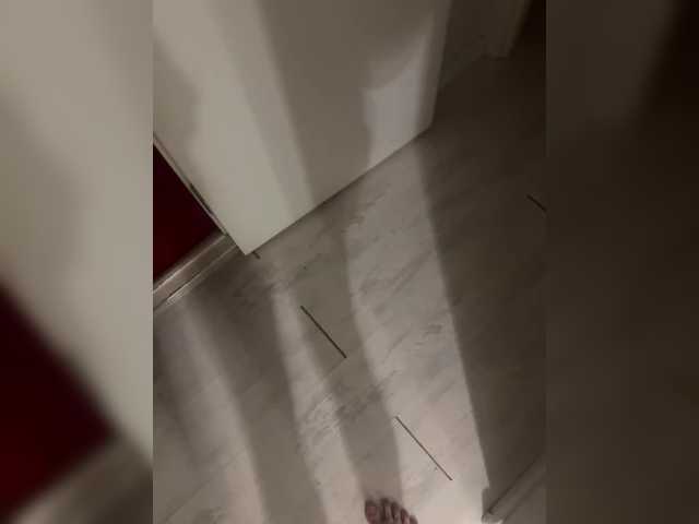 Entrez le videochat erotique avec le
modèle Kotikoshka799 Kotikoshka799