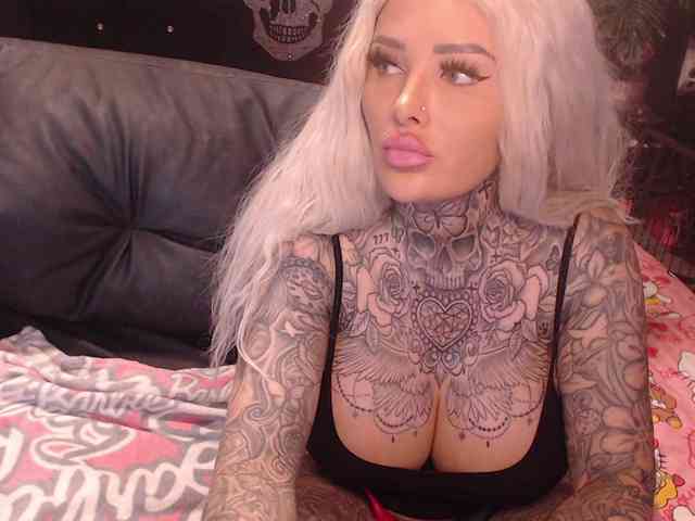 MilaElaine