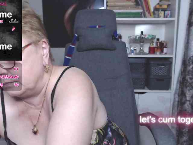 FlamePussy webcam