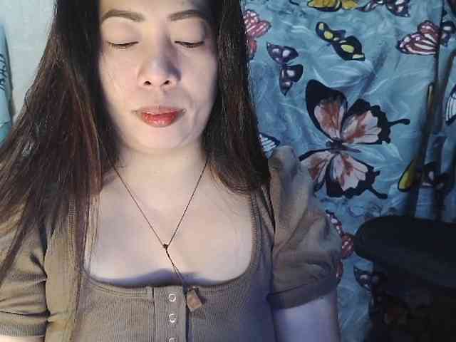 Kazzandra webcam