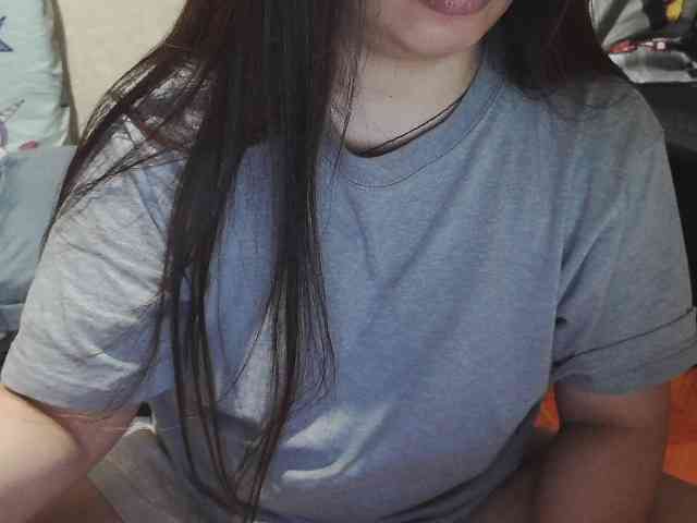 Kazzandra webcam