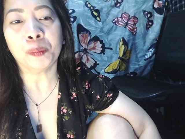 Kazzandra webcam