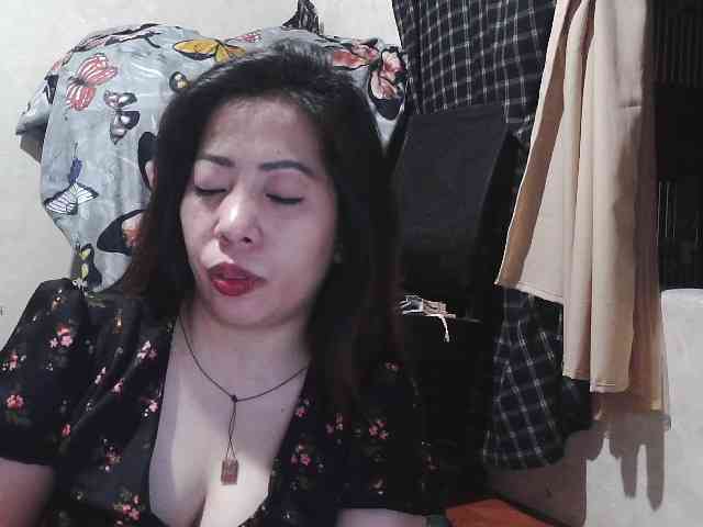 Kazzandra webcam