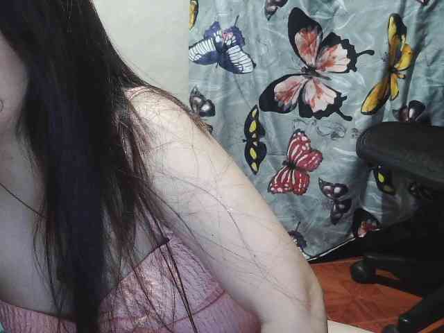 Kazzandra webcam