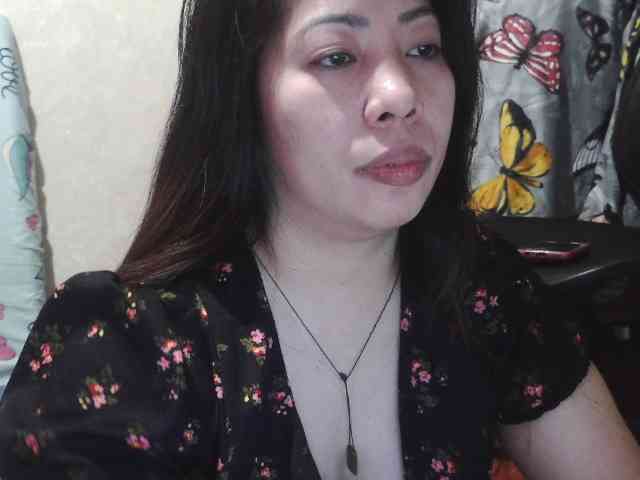Kazzandra webcam