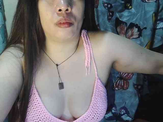 Kazzandra webcam