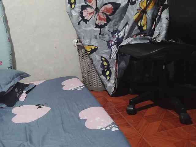 Kazzandra webcam