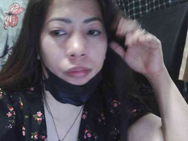 Kazzandra webcam