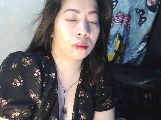 Kazzandra webcam