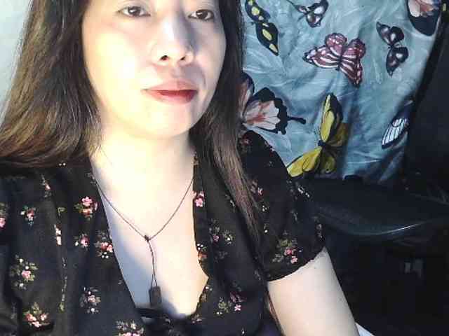 Kazzandra webcam