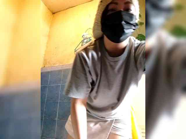Kazzandra webcam
