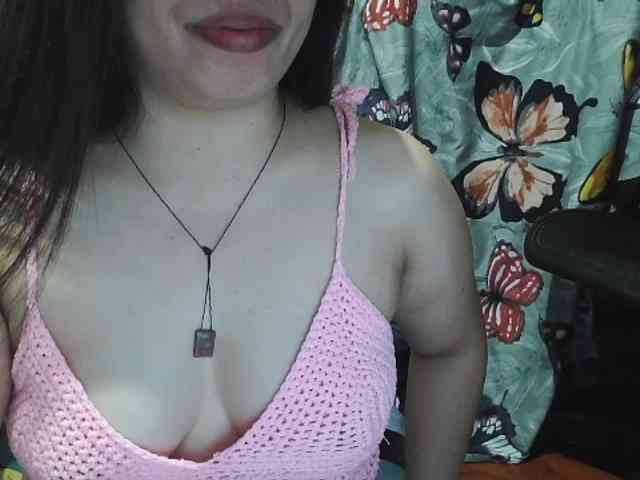 Kazzandra webcam