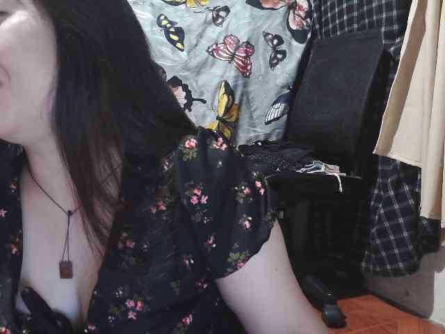 Kazzandra webcam