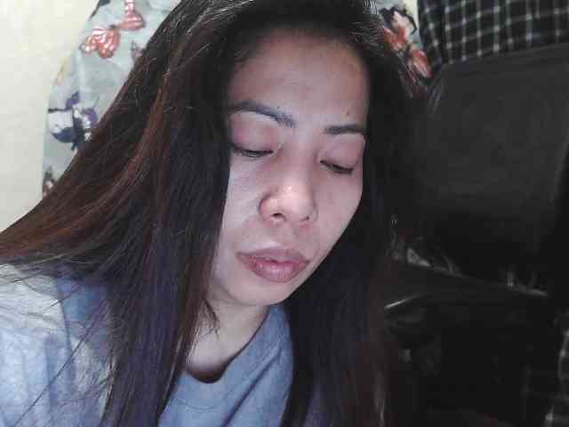 Kazzandra webcam