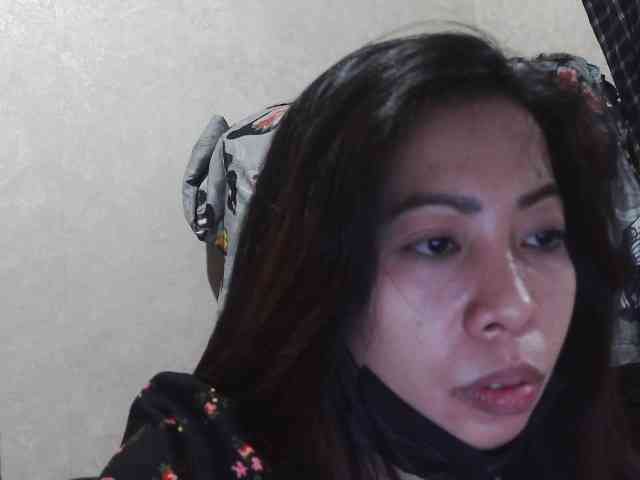 Kazzandra webcam