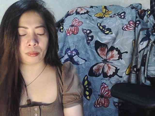 Kazzandra webcam