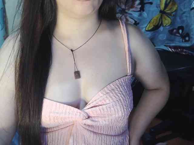 Kazzandra webcam