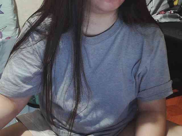 Kazzandra webcam
