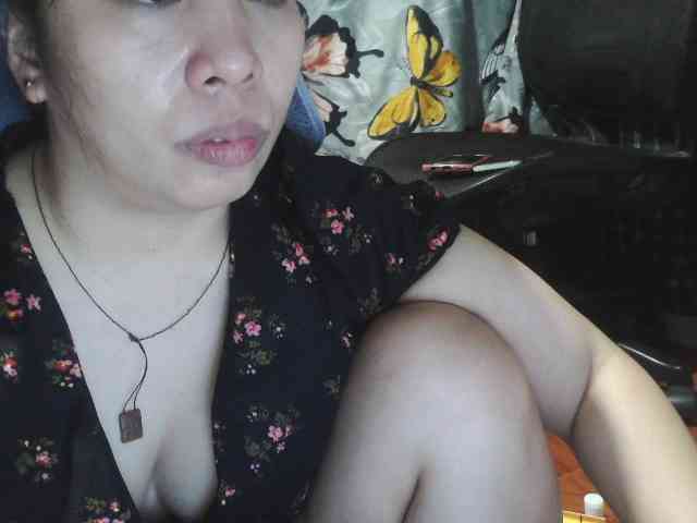 Kazzandra webcam