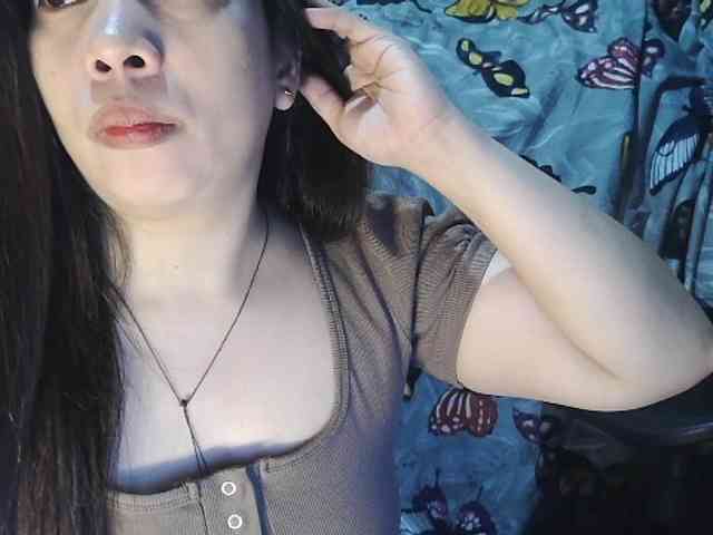 Kazzandra webcam