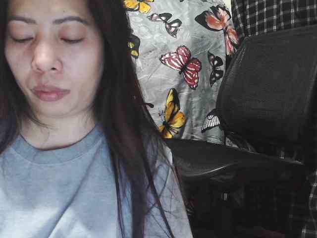 Kazzandra webcam