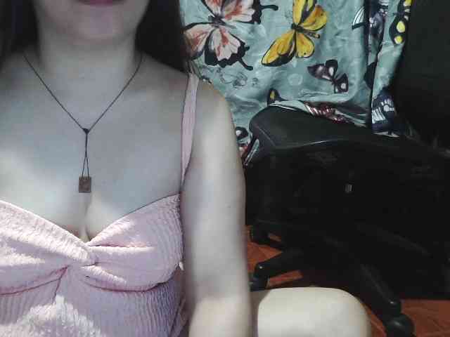 Kazzandra webcam