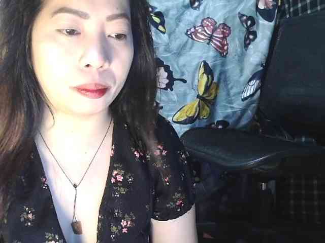 Kazzandra webcam