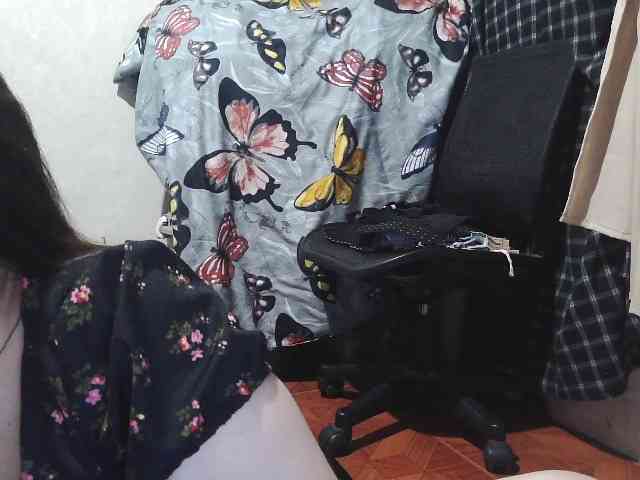 Kazzandra webcam