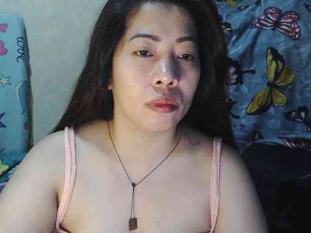 Kazzandra webcam