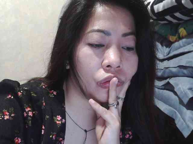 Kazzandra webcam