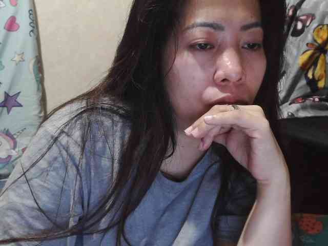Kazzandra webcam