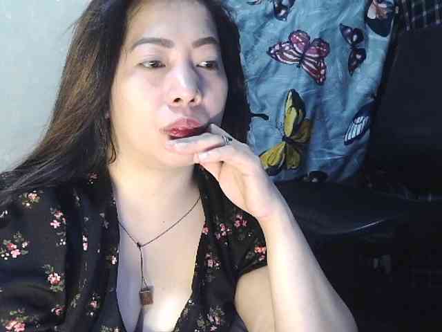 Kazzandra webcam