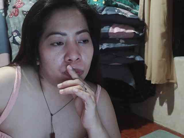 Kazzandra webcam