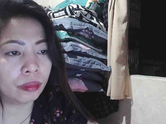 Kazzandra webcam
