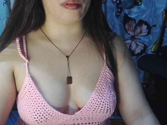 Kazzandra webcam