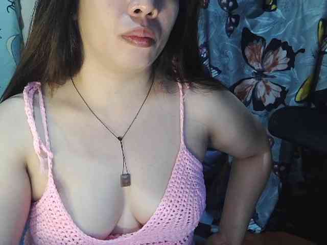 Kazzandra webcam