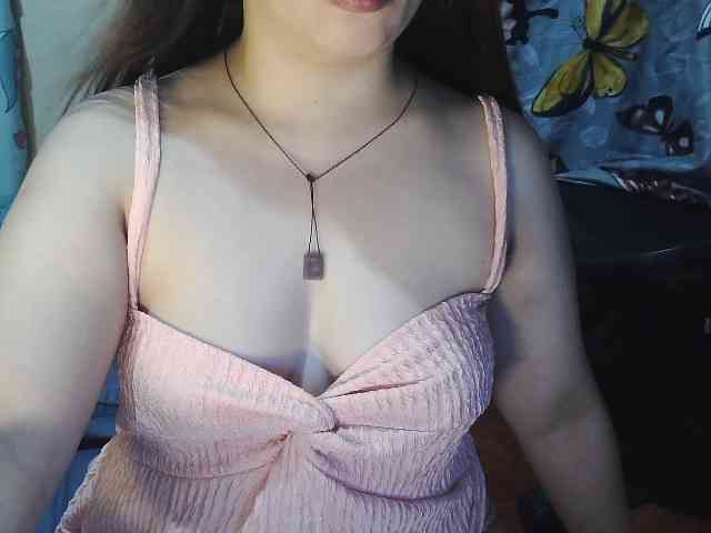 Kazzandra webcam