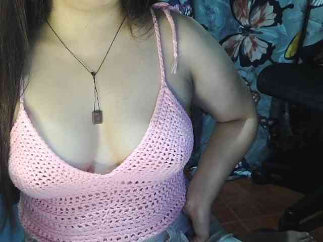 Kazzandra webcam