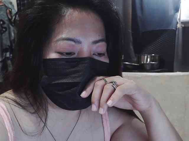 Kazzandra webcam